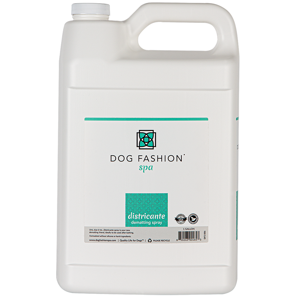 Districante Dematting Spray Gallon by Dog Fashion Spa