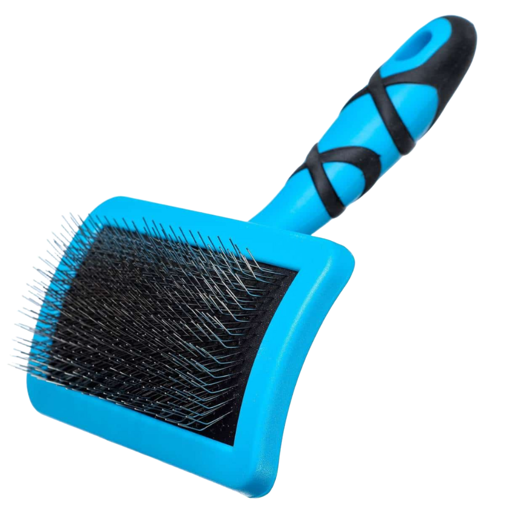 Curved Firm Slicker Brush Medium by Groom Professional