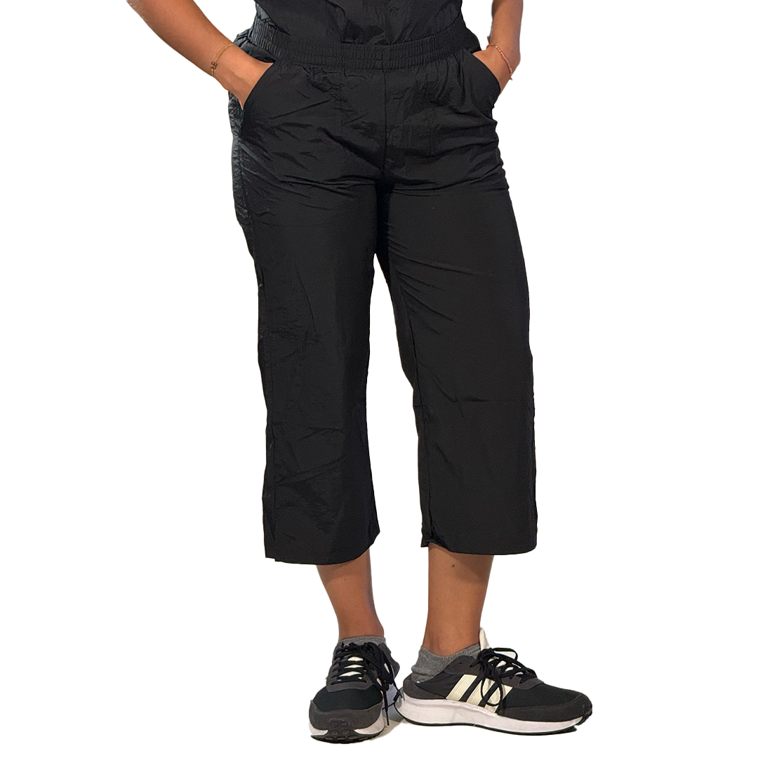 Black 3/4 Capri Pant by Jim Jump